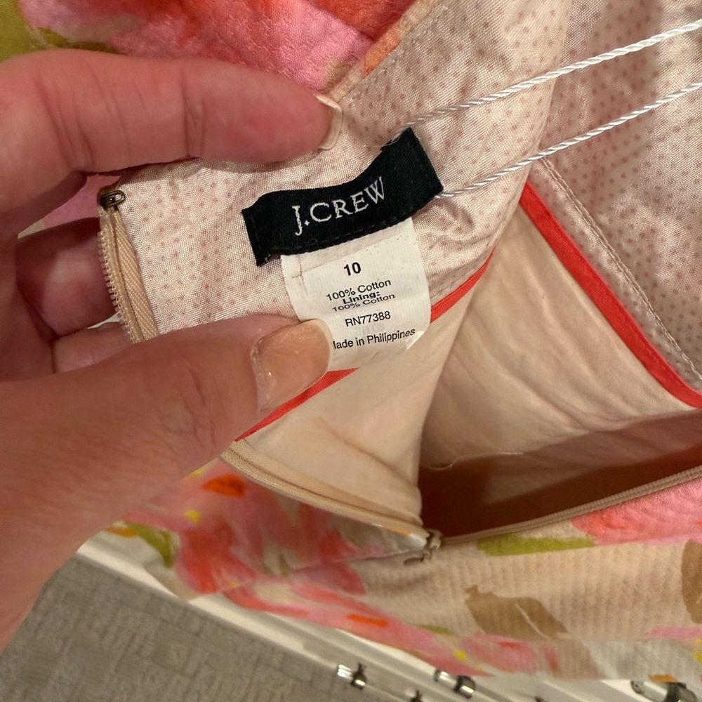 J. Crew Pink Floral Pencil Skirt with Cream & Green Accents - Picture 4 of 7